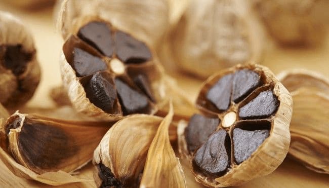 تصویر 3 از سیر سیاه اصل ژاپنی با کیفیت ممتاز و طبیعی